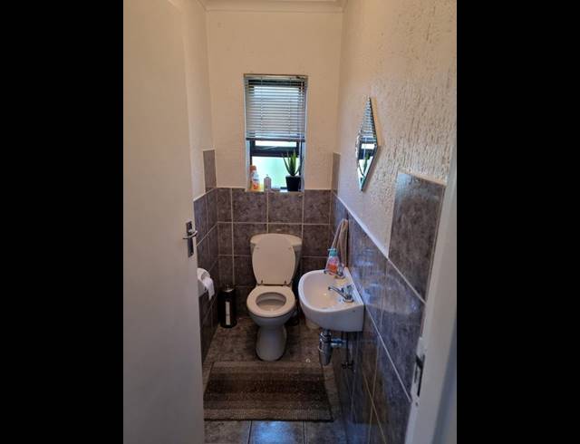 4 BEDROOM HOUSE FOR SALE IN DALPARK EXT 1